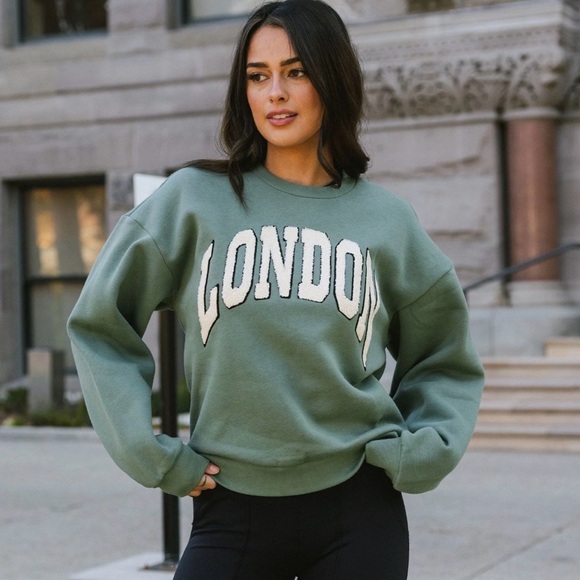 Miou Muse Tops - Green London Sweatshirt